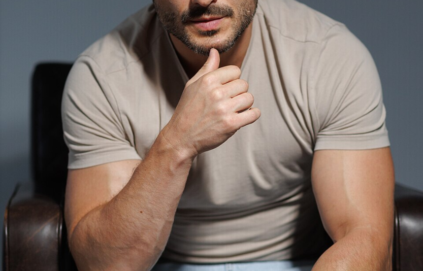 Подробиці особистого життя відомого українського актора-захисника